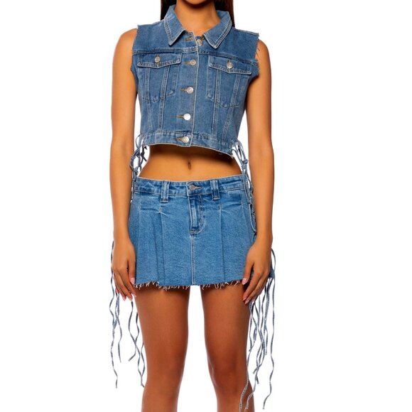 SOLD OUT 💔Callie Lives Miz AKIRA For The Ages Crop Large Blue Denim Net Vest - Picture 6 of 6